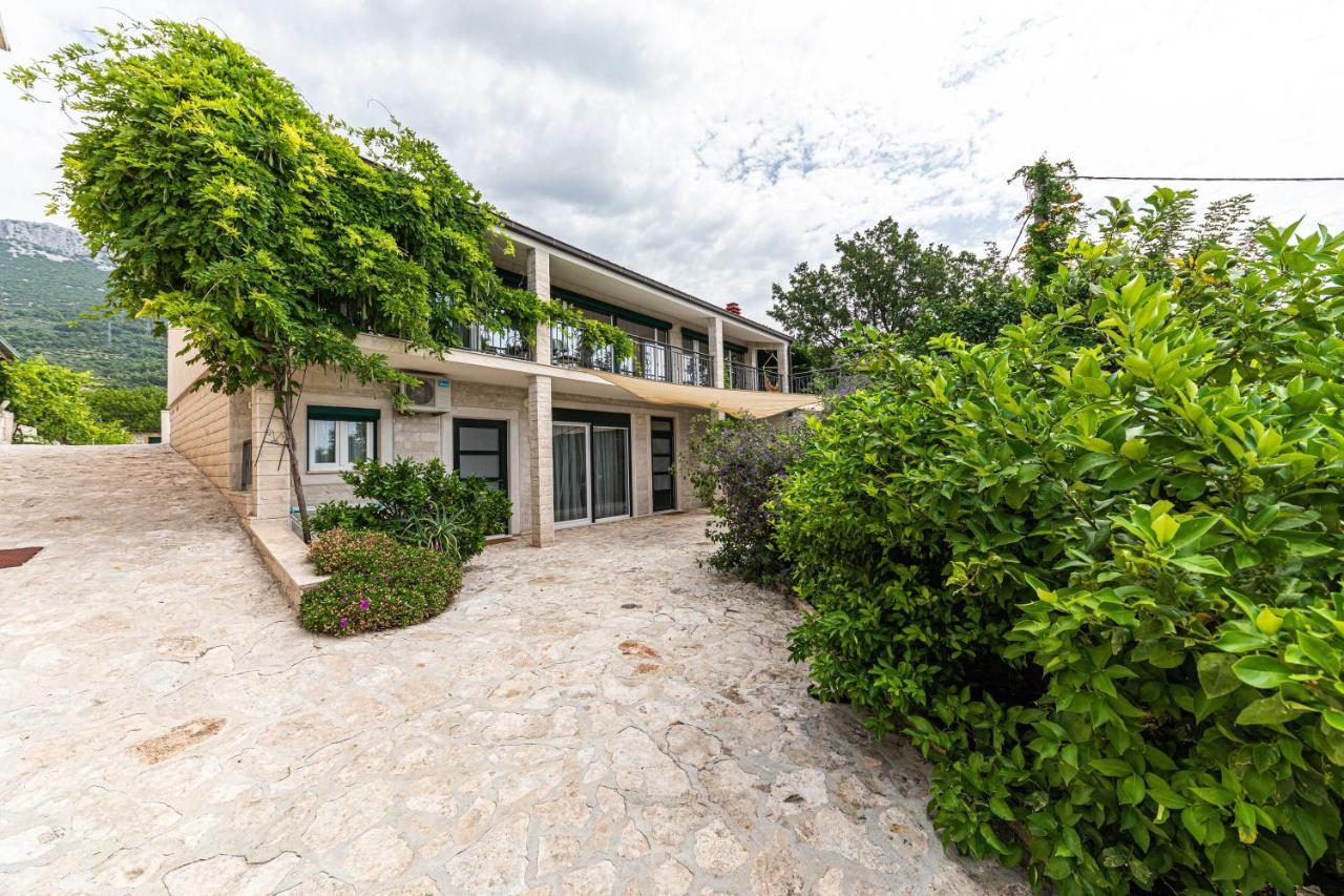 Home Away From Home With Outdoor Pool, Botanical Garden And A Beautiful Sea View Kaštela Εξωτερικό φωτογραφία