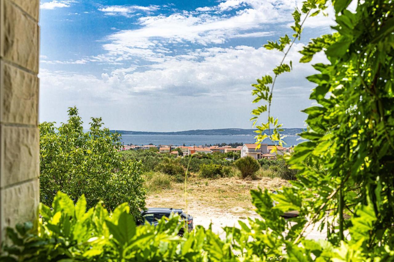 Home Away From Home With Outdoor Pool, Botanical Garden And A Beautiful Sea View Kaštela Εξωτερικό φωτογραφία