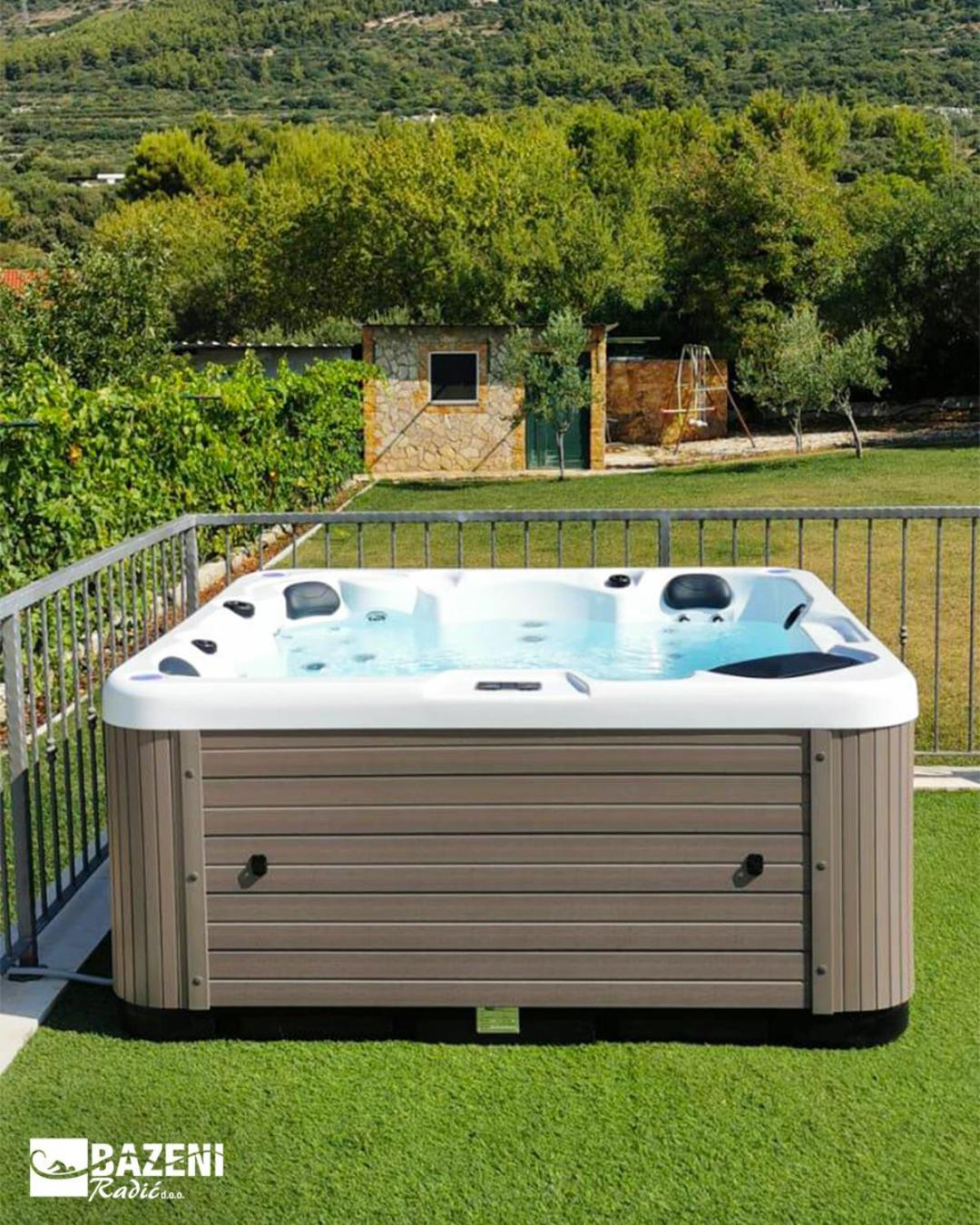Home Away From Home With Outdoor Pool, Botanical Garden And A Beautiful Sea View Kaštela Εξωτερικό φωτογραφία