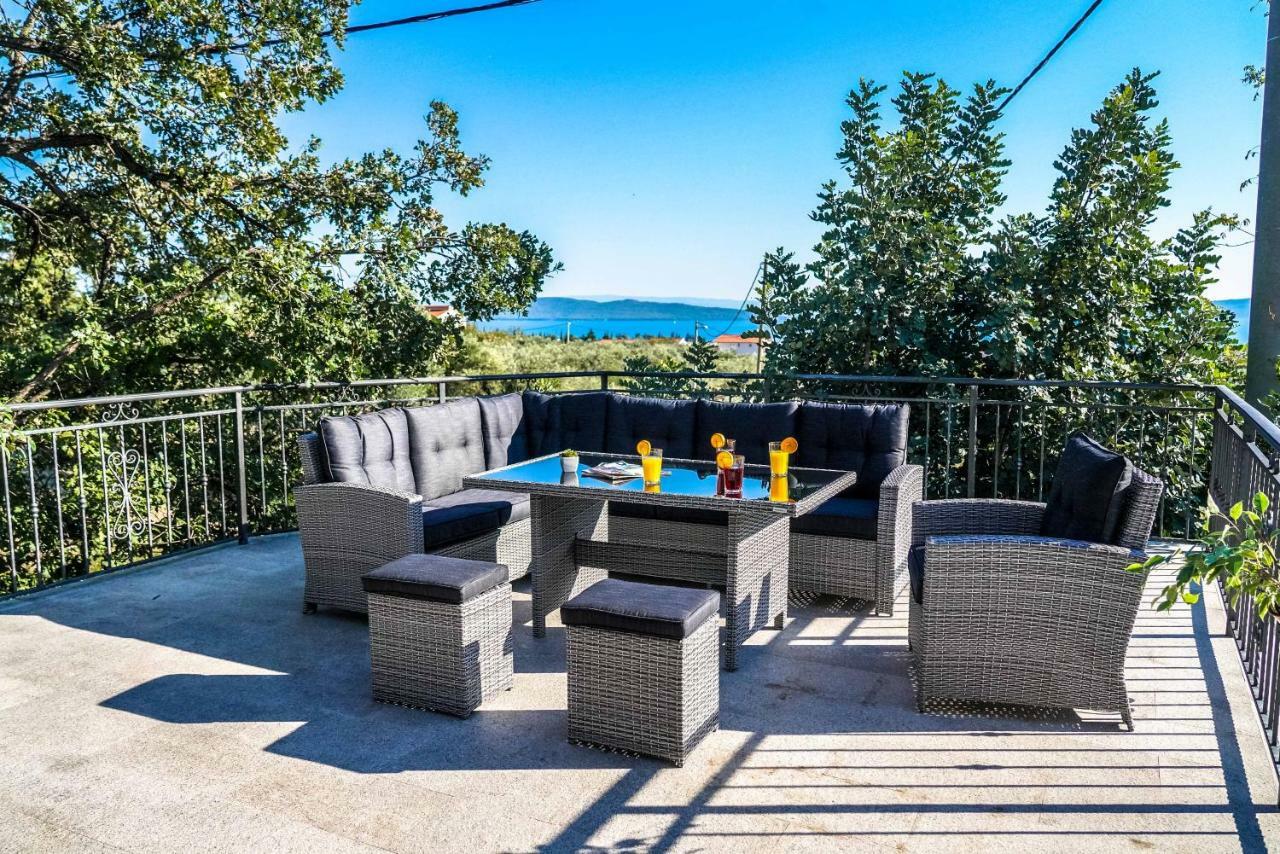 Home Away From Home With Outdoor Pool, Botanical Garden And A Beautiful Sea View Kaštela Εξωτερικό φωτογραφία