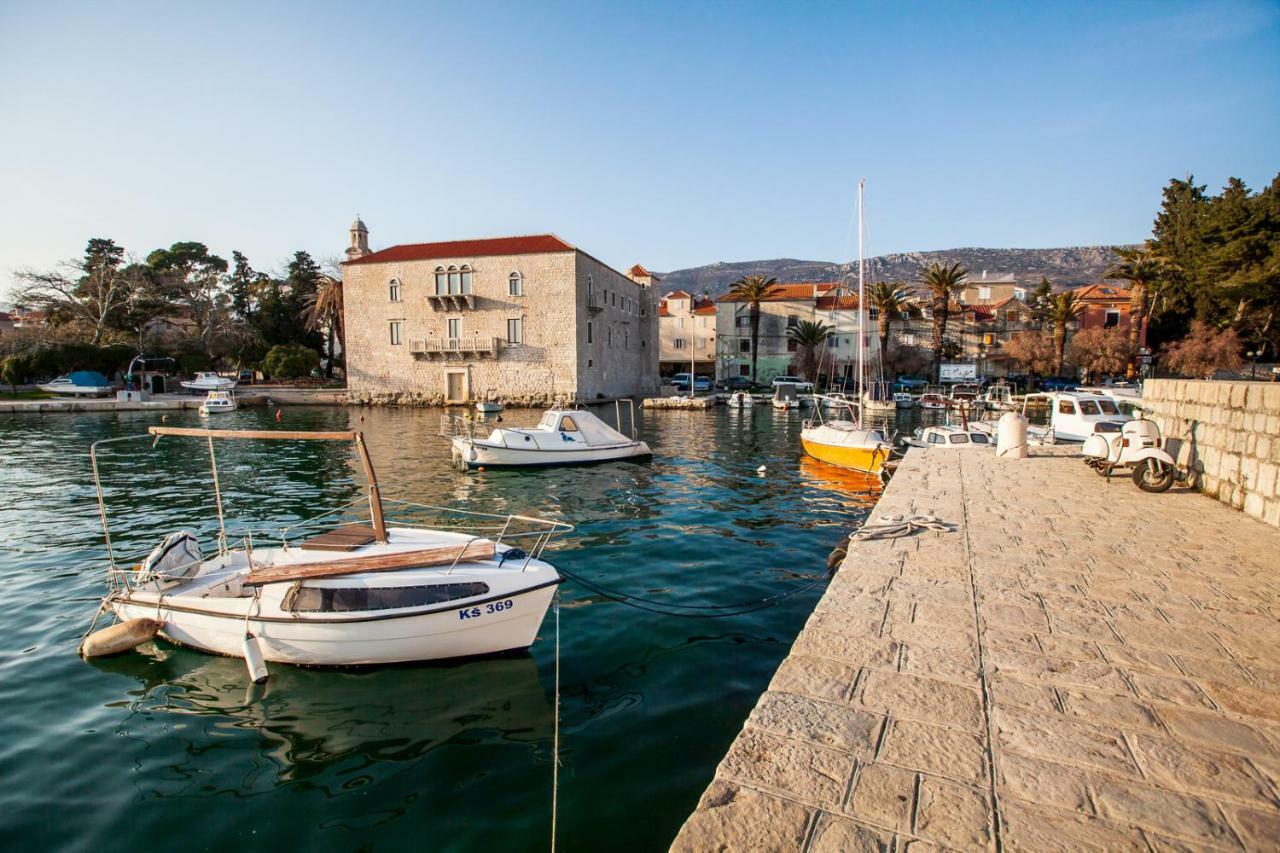 Home Away From Home With Outdoor Pool, Botanical Garden And A Beautiful Sea View Kaštela Εξωτερικό φωτογραφία